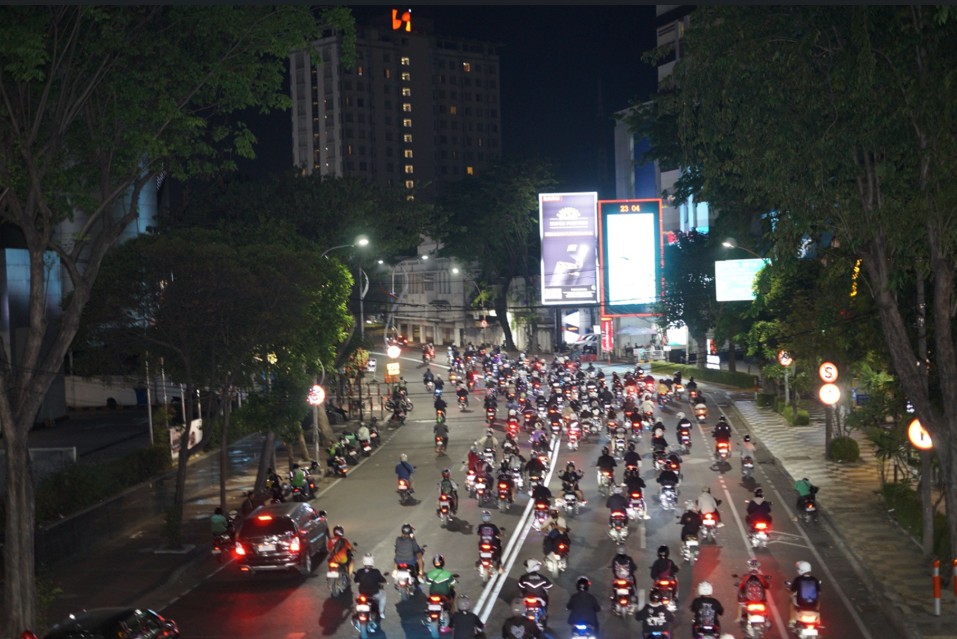 AFTERHOURS NIGHT RIDE AEROX Surabaya Otoplasa Afterhours Night Ride with Yamaha Aerox