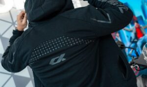 Apparel Eksklusif Yamaha Maxi