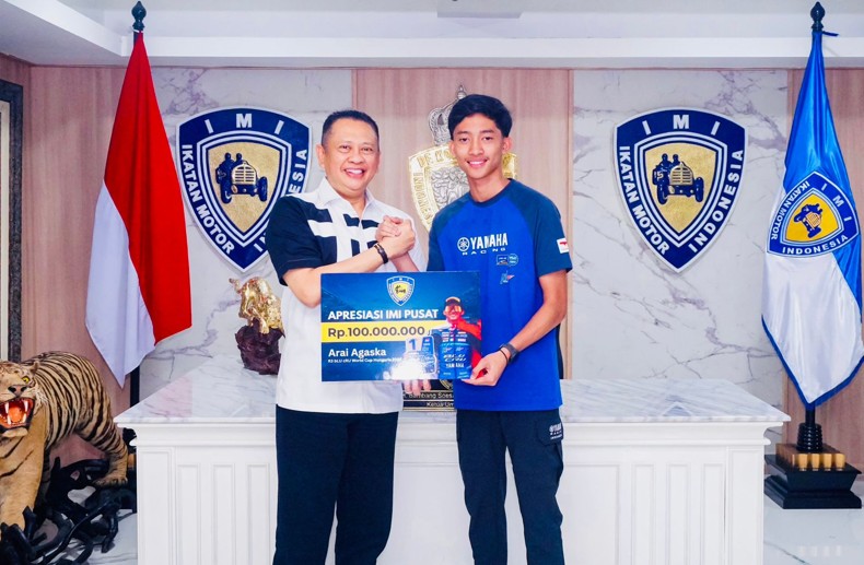 Bambang Soesatyo Pembalap Yamaha Arai Agaska
