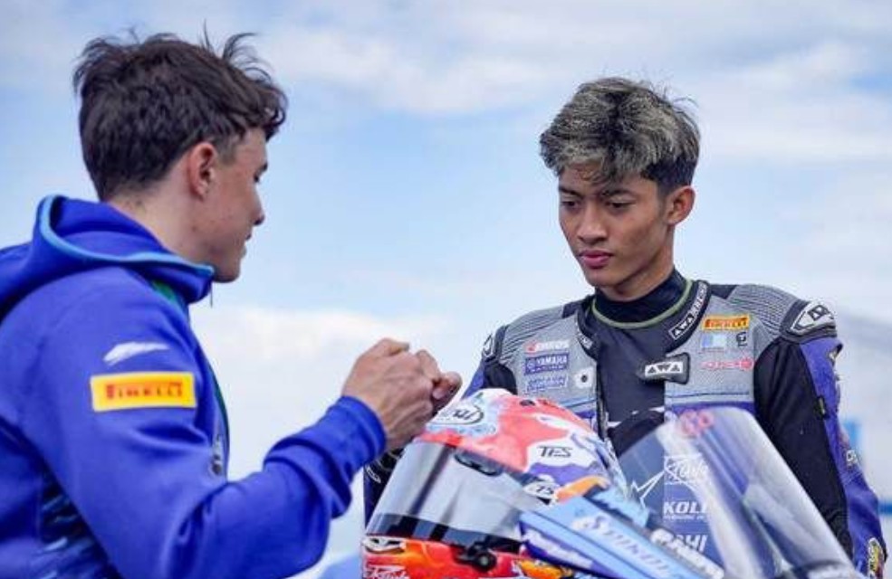 Arai Agaska World Sportbike Otoplasa Arai Agaska Yamaha R7 World Sportbike Championship