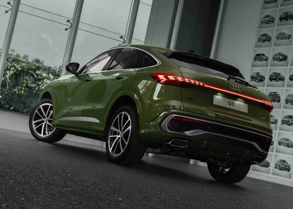 Audi Q5 Sportback Harga Rp1,9 Miliar