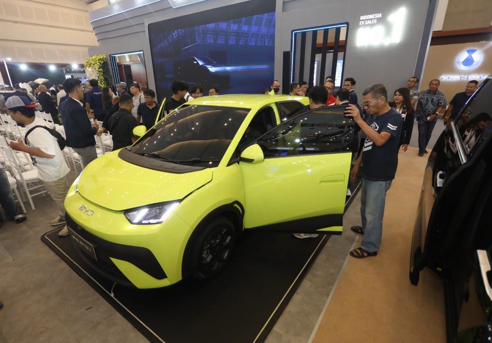 BYD Atto 1 GIIAS Surabaya Otoplasa 28Agt2025 Harga Mobil Listrik 2026 Naik