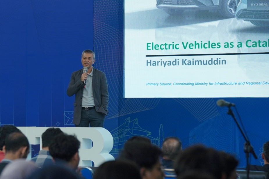 Impor BBM CEO BYD Haka Auto