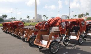 Becak Listrik Surabaya Prabowo Otoplasa Spesifikasi Becak Listrik Surabaya