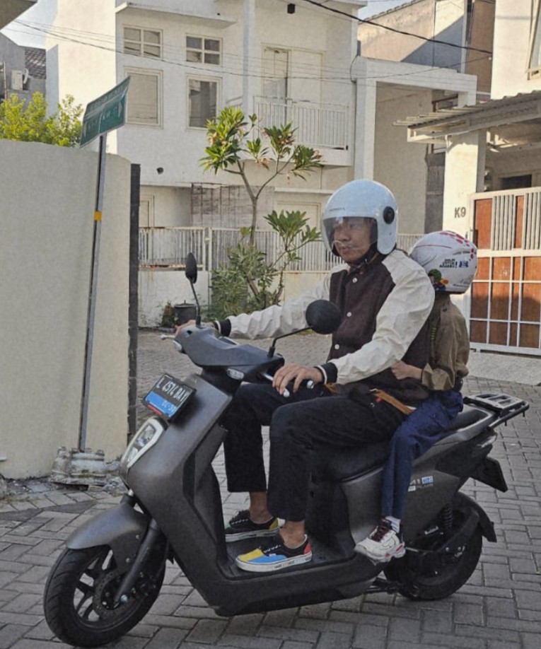 Bonceng Anak Listrik Otoplasa 31 Jul 25 Anak Dibonceng