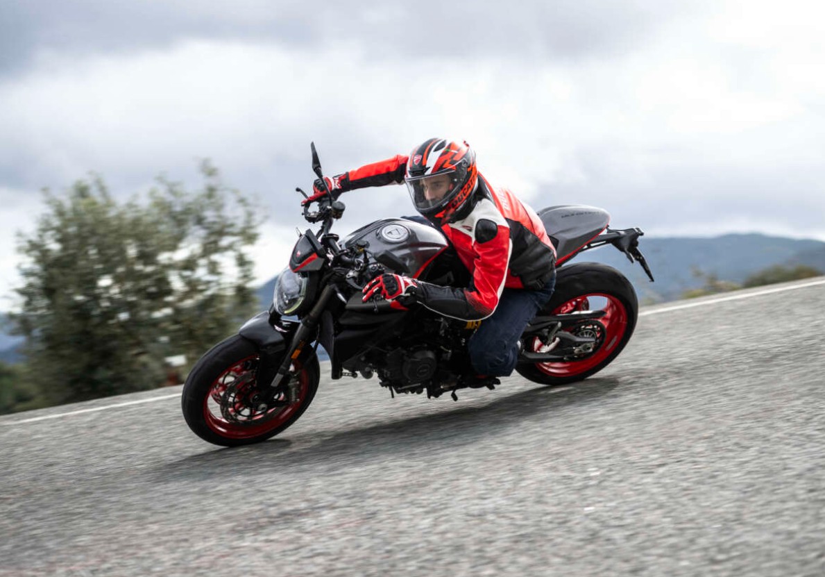 Ducati Monster Sport Livery 2026 Otoplasa Ducati Monster Sport Livery 2026