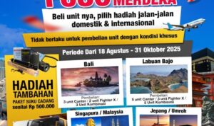 Mitsubishi Fuso Jalan Merdeka Umroh