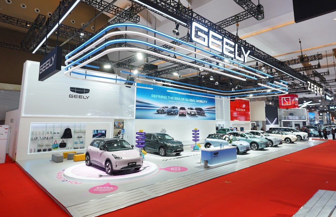 Geely IIMS 2026 Otoplasa Geely Mobilitas Cerdas IIMS 2026