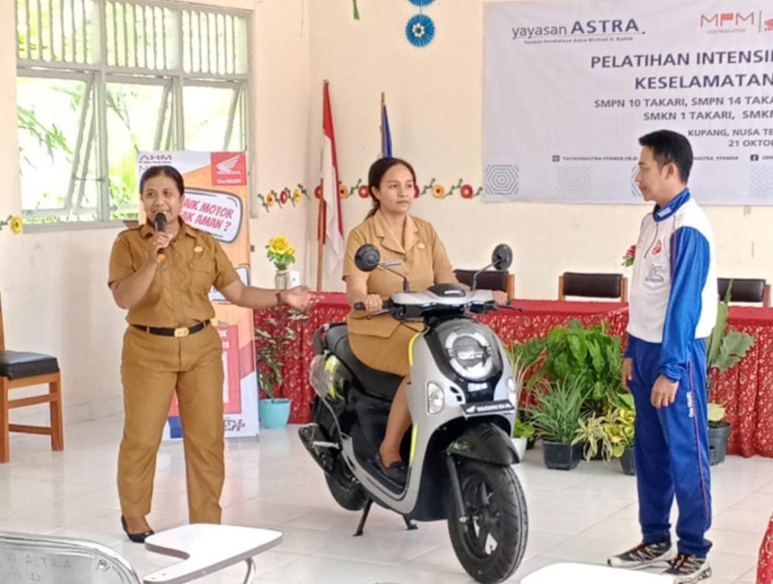 Guru MPM Honda Jatim Otoplasa Guru NTT Budaya #Cari_Aman