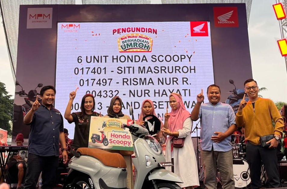 Hadiah Undian Madiun MPM Honda Jatim Otoplasa Konsumen Honda Madiun Umroh UKH