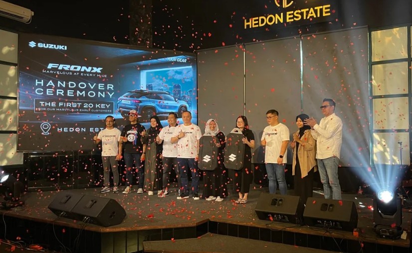 Handover Ceremony Suzuki Fronx