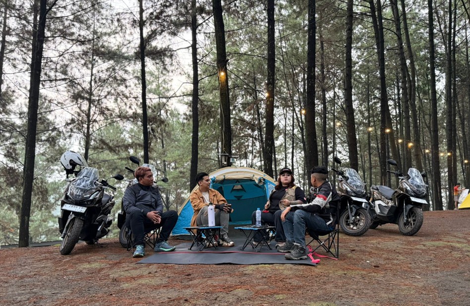 Honda ADV160 Roadsync Mystery Exploride