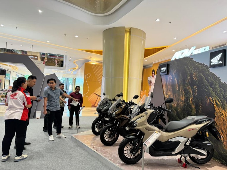 Honda ADV160 Trans Surabaya Otoplasa Honda ADV160 Atrium Trans Icon Mall Surabaya