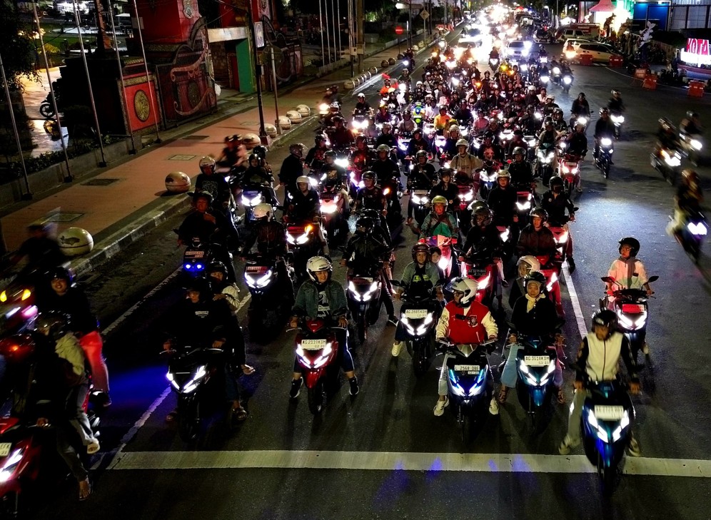 Honda Vario125 Night Ride Otoplasa Vario 125 Night Ride Bikers Blitar