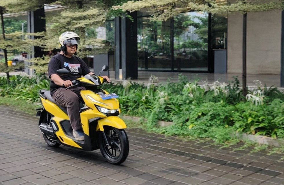 Indomobil eMotor Sprinto Surabaya