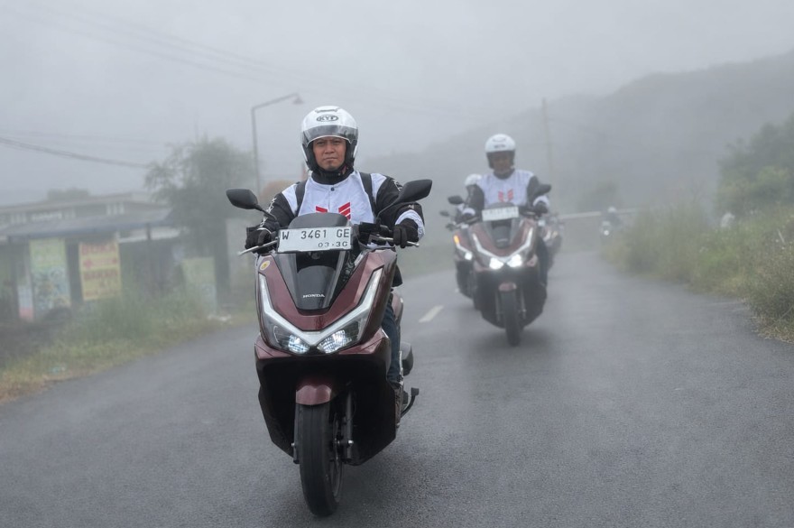 Kabut Jalan