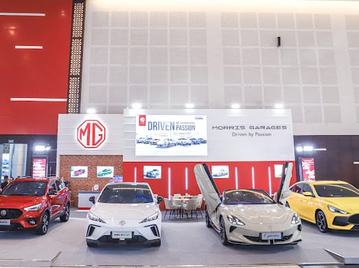 MG GIIAS Surabaya Otoplasa Duo 28Agt2025 MG Cyberster Modern Beige