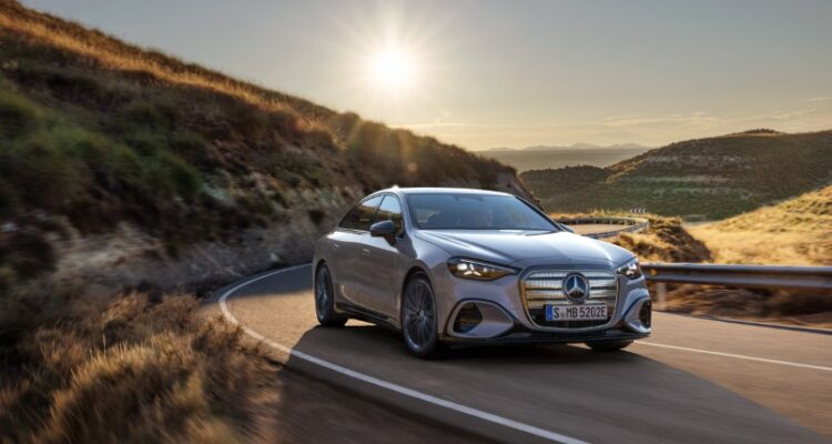 Mercedes-Benz C-Class Electric Resmi Meluncur Rp1,32 Miliar