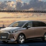 MPV Listrik Premium Mercedes-Benz VLE