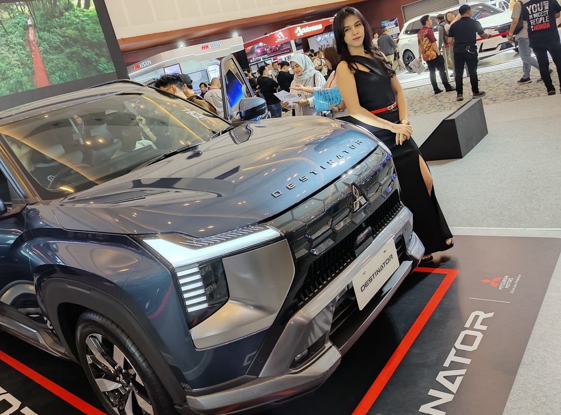 Mitsubishi Destinator GIIAS Surabaya