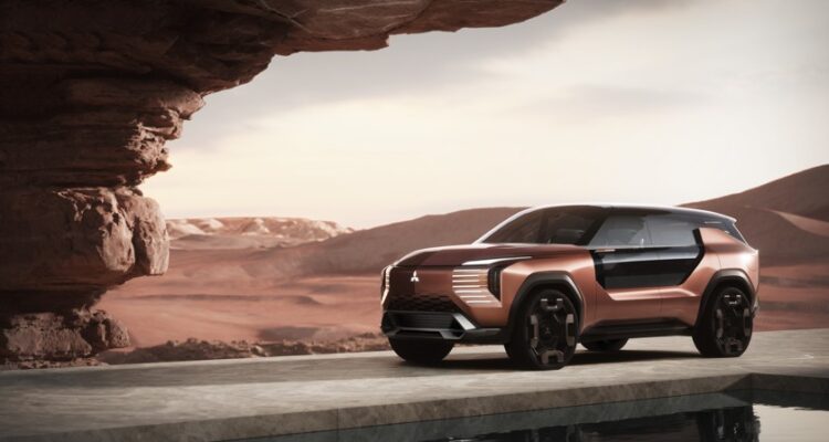 Mitsubishi Elevance Concept Destinator