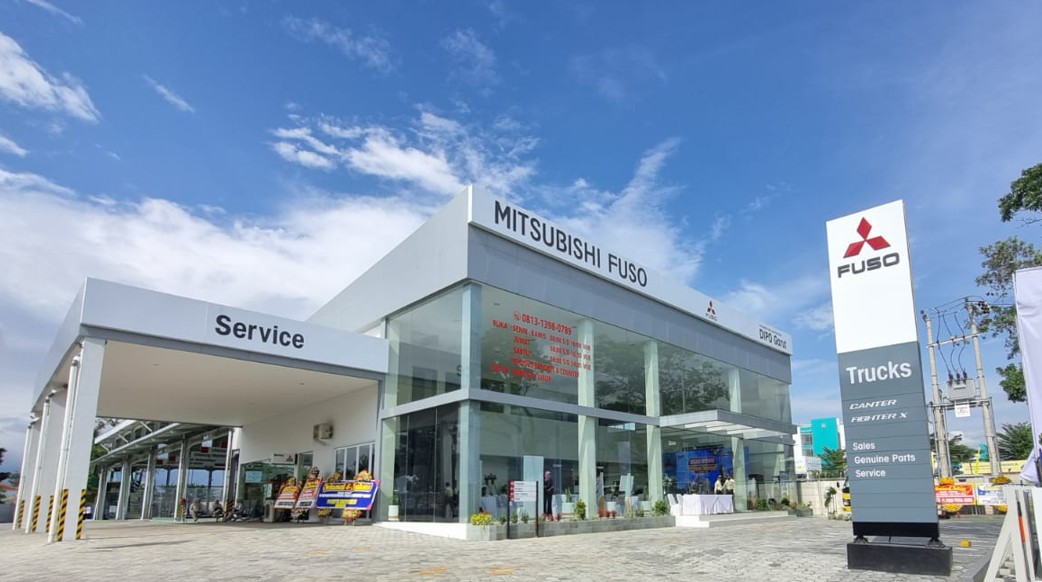 Mitsubishi Fuso DIPO Garut