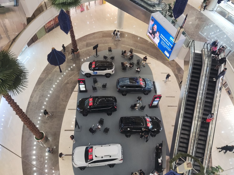 Mitsubishi Sun Star Motor Ngagel Galaxy Mall 3 Otoplasa Mitsubishi Large Auto Show Galaxy Mall 3 Surabaya