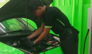 Bengkel Mobeng Manukan