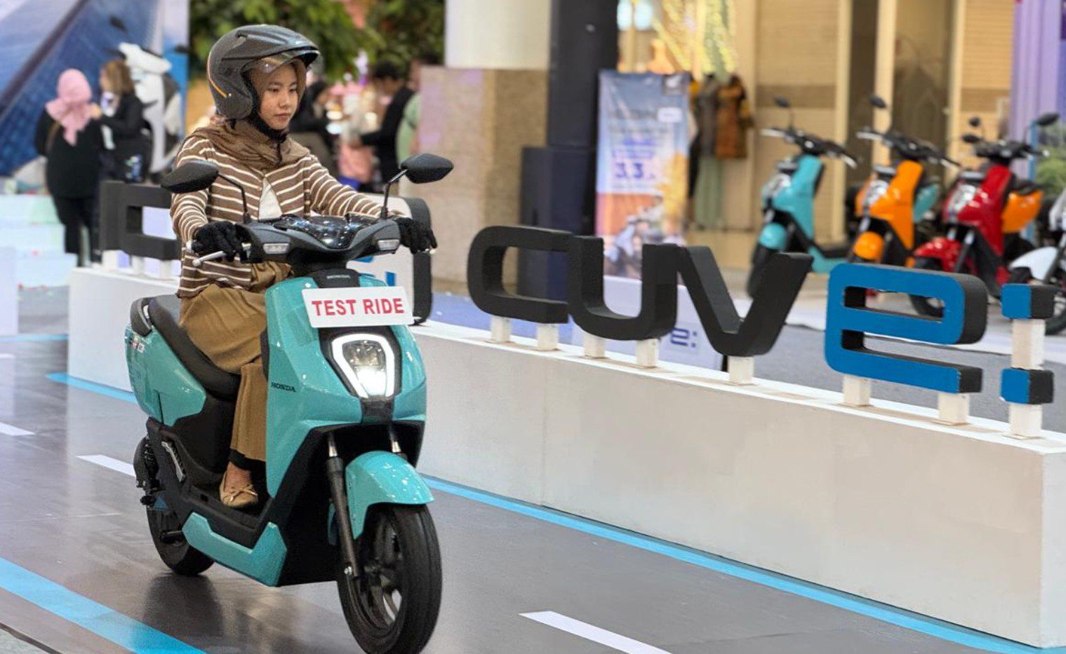 Motor Listrik Honda Icon e test ride Otoplasa Motor Listrik Honda CUV ICON