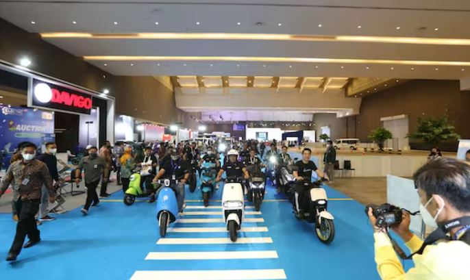 Motor listrik Periklindo Otoplasa Insentif Kendaraan Listrik