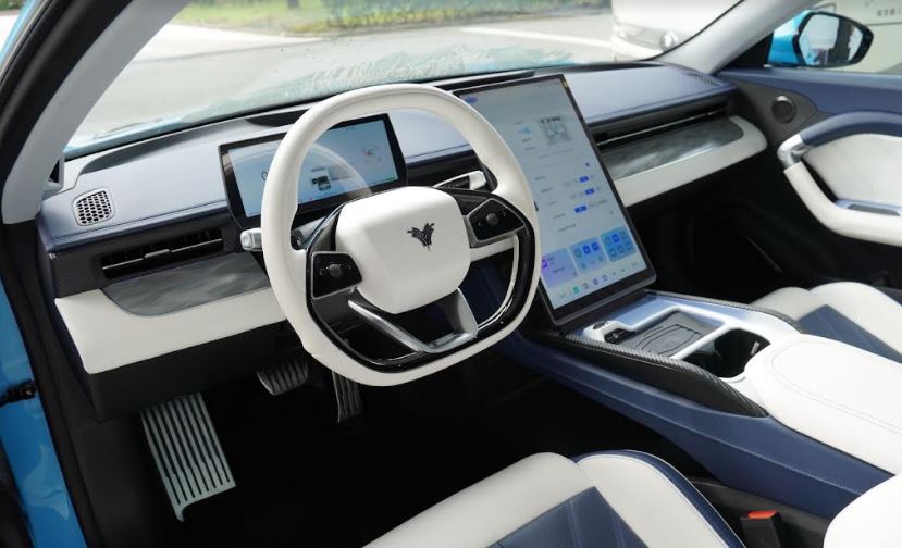Mobil Sport Listrik Neta GT