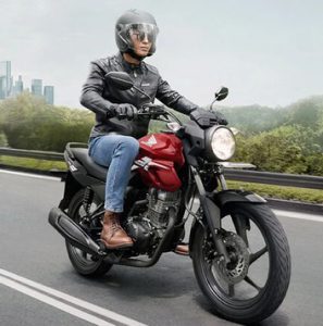 New Honda CB150 Verza