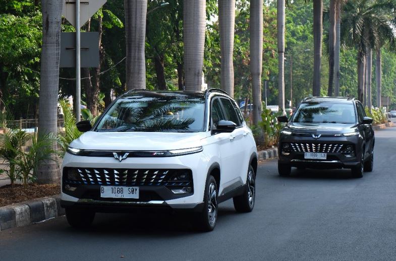 Wuling Almaz RS Hybrid