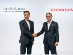 Honda Nissan Alot