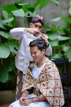 Potong Rambut Nurhikmah Putra Jaya
