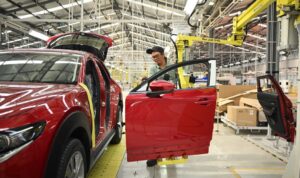 Pabrik Perakitan mazda Otoplasa Mazda Rakit Indonesia