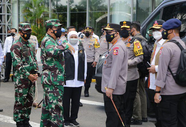 Panglima TNI & Kapolri Cek Vaksinasi