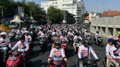 Parade Vario 160 Otoplasa 2 Ribuan Parade Vario Surabaya
