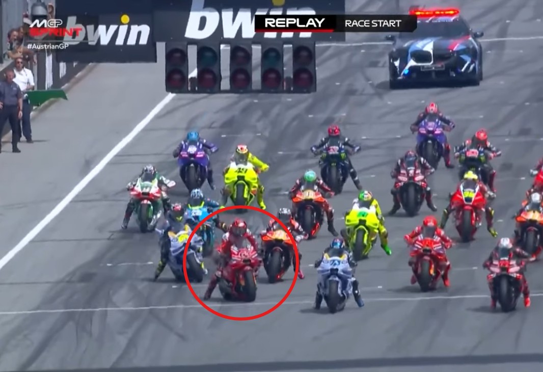 Bahaya Holeshot MotoGP