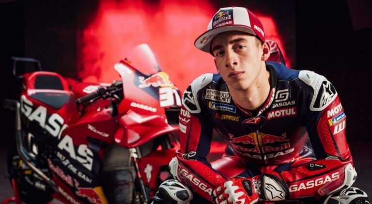 Pedro Acosta Ragu KTM