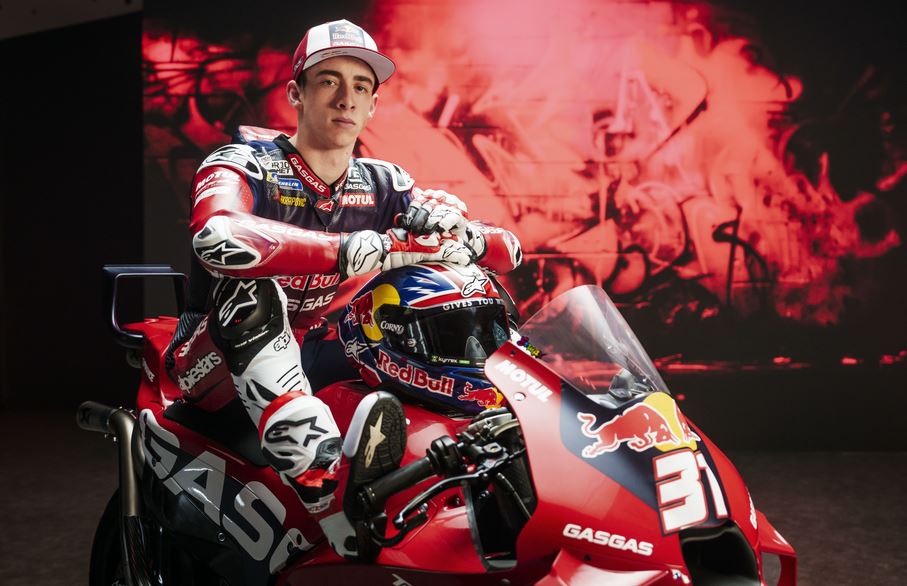 Pedro Acosta Ragu KTM