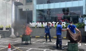 Pemadam Kebakaran MPM Honda Jatim Malang Otoplasa MPM Honda Jatim Keamanan Kebakaran