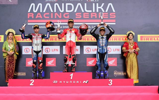 Perdana Kejurnas Mandalika Pembalap Astra Juara