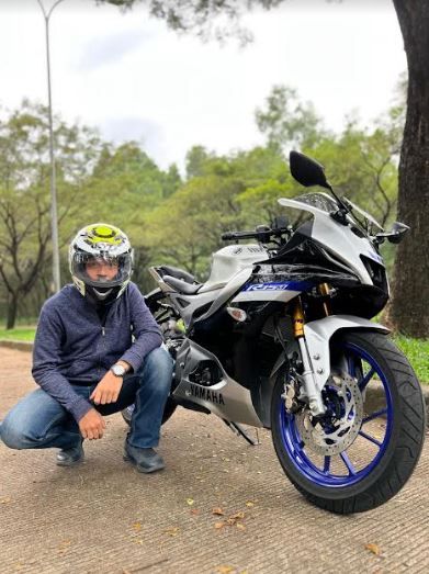 Penerbang Yamaha R15 Otoplasa Yamaha STSJ Semir Ban