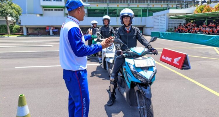 Pengendara Pemula Motor