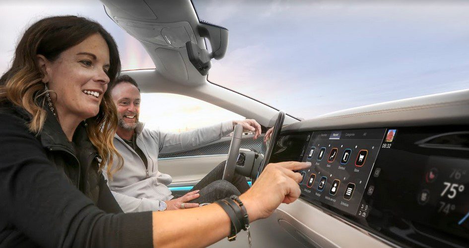 Peugeot Digital Cockpit Stellantis Foxconn Digital Cockpit