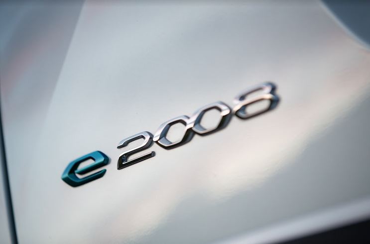Peugeot E2008 Otoplasa Listrik Peugeot