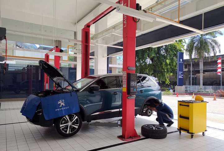 Warranty Astra Peugeot