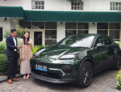 Porsche Macan 4 EV Surabaya
