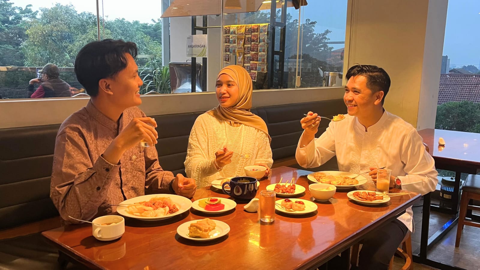 Berlian Ramadan PrimeBiz Hotel Surabaya